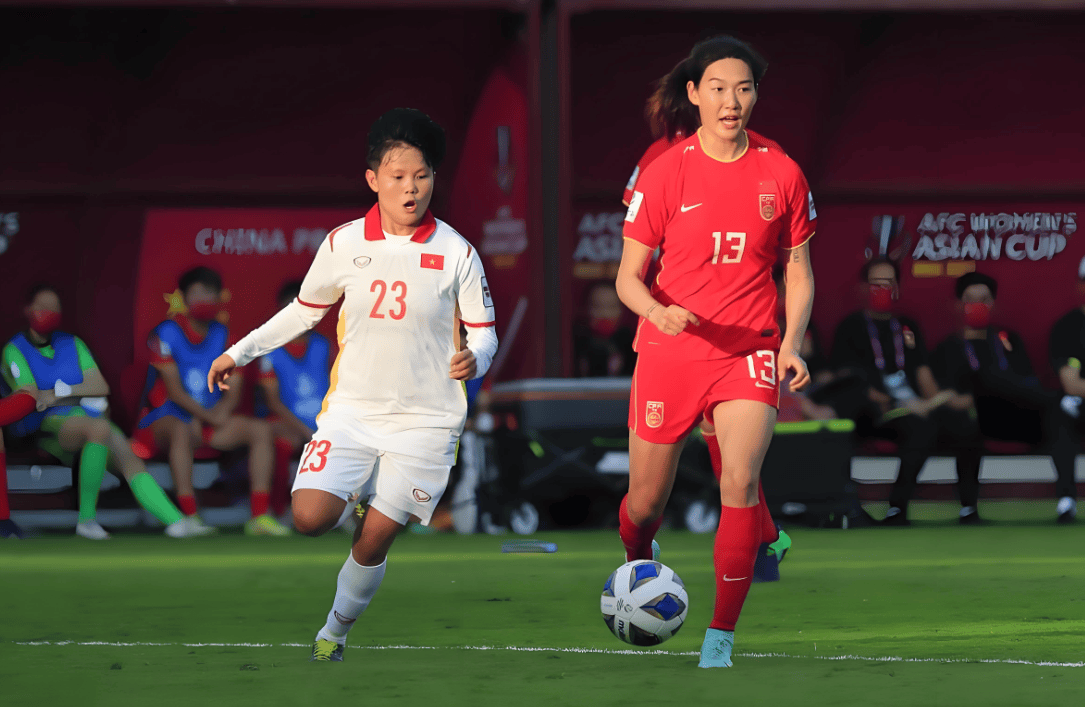中国女足队员取得胜利，实力得到认可
