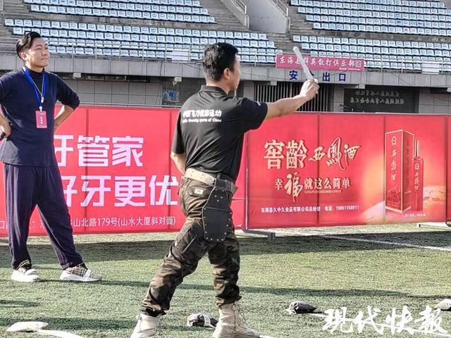 运动员坚持训练，为国际比赛精心准备